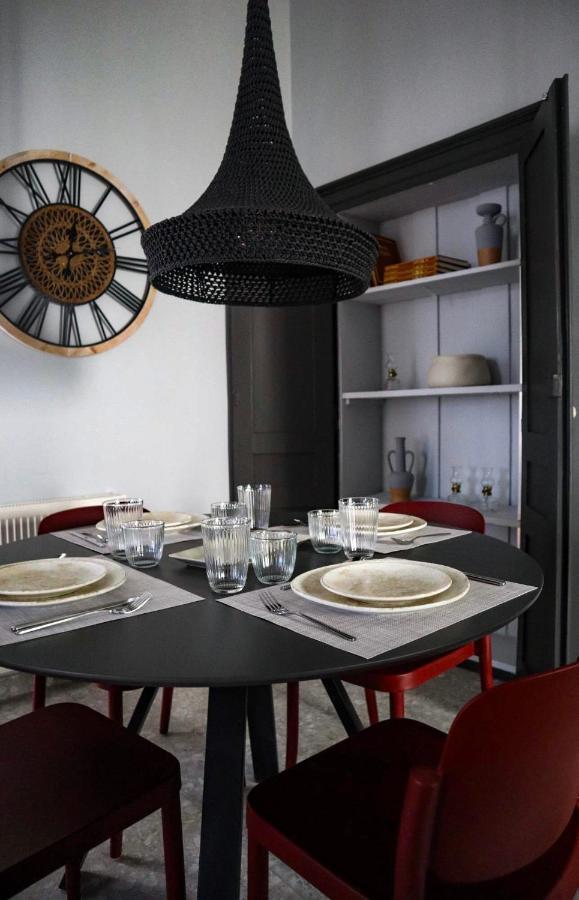 Thiseas Luxury Apartment Atene Esterno foto