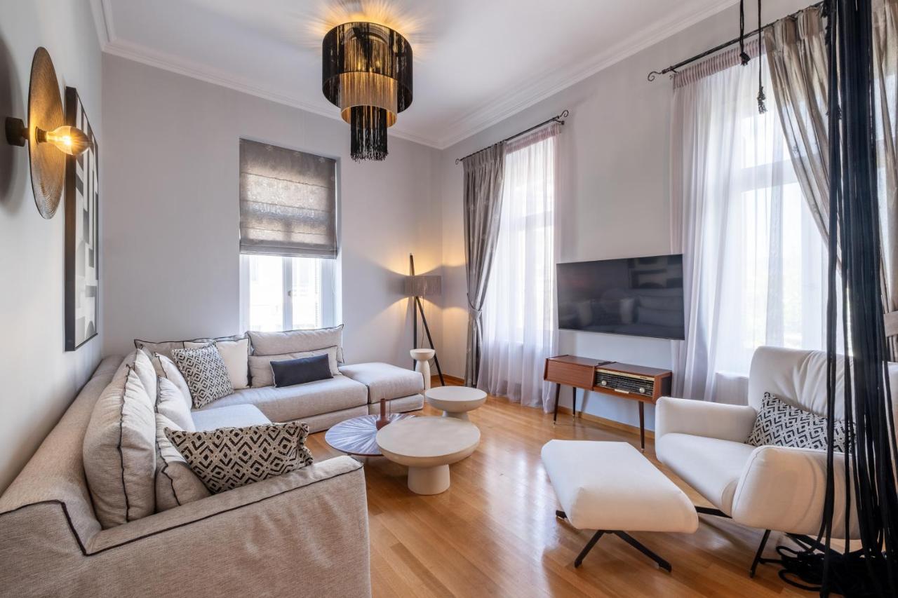 Thiseas Luxury Apartment Atene Esterno foto