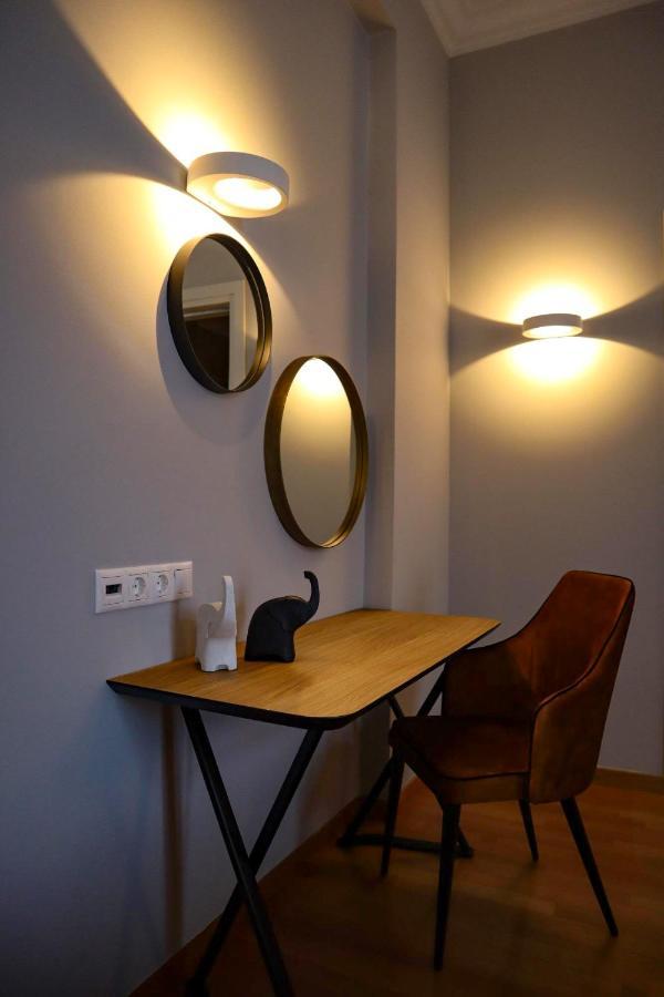 Thiseas Luxury Apartment Atene Esterno foto