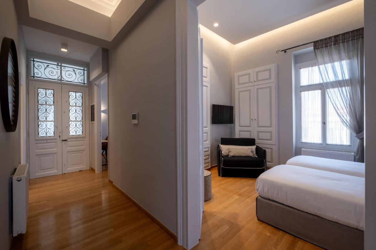 Thiseas Luxury Apartment Atene Esterno foto